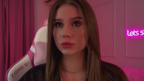 Diana online show from February 8, 6:11 pm