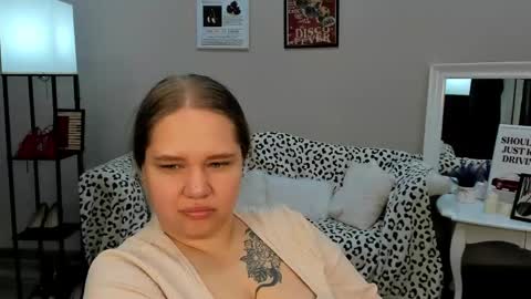 Diana online show from May 18, 4:07 am