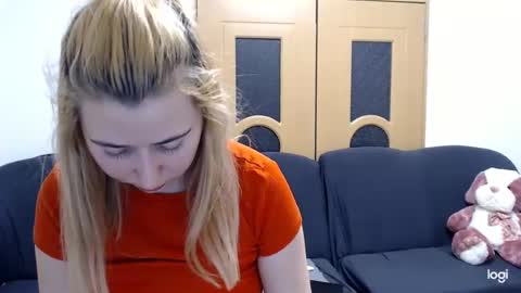 dianasmiey7 online show from March 3, 7:35 pm