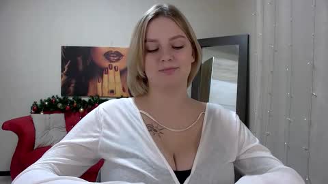 Diane Mills online show from December 20, 5:28 pm