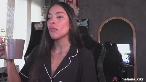 Melania   -    online show from October 20, 9:29 pm