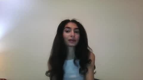 dianneeellla online show from January 17, 3:14 am