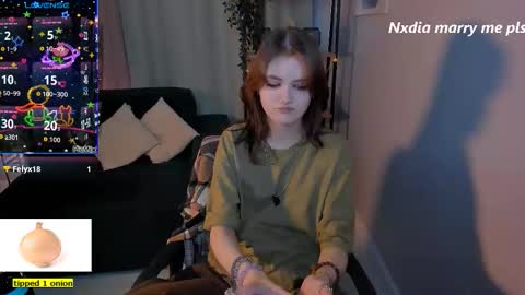 Snapshot of dilara_xbaby chatting on September 18, 2:37 pm Dilara online show from September 18, 2:37 pm