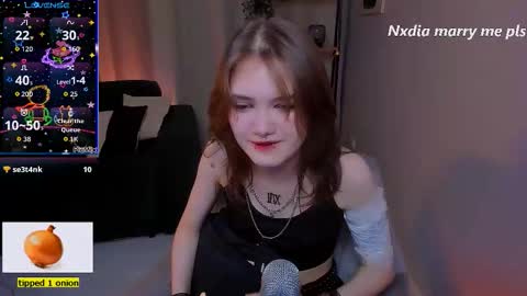 Snapshot of dilara_xbaby chatting on September 12, 9:44 pm Dilara online show from September 12, 9:44 pm