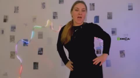 dina_bloom online show from February 9, 8:44 pm