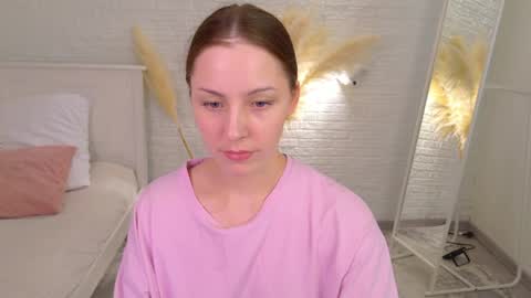Dina online show from June 6, 7:03 am