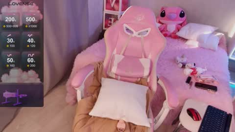 Dina online show from February 25, 4:11 am