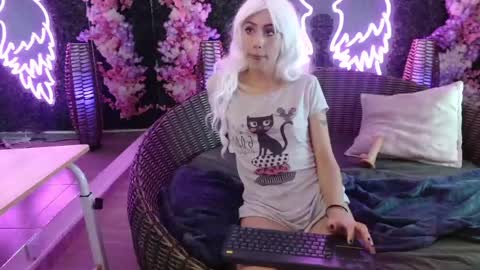 Dion online show from May 23, 1:42 pm