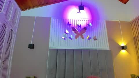 Cristal  online show from January 26, 3:27 am