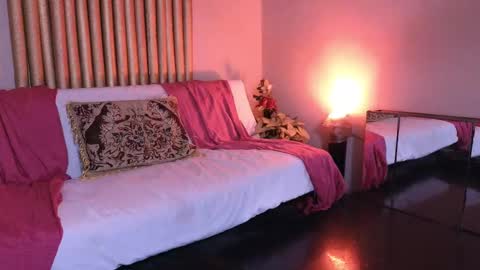 Diosa online show from March 2, 7:08 pm