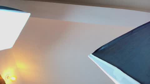 victoria online show from March 3, 9:04 am