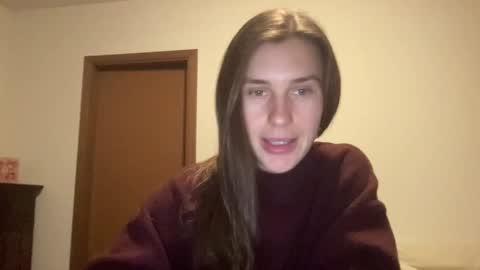 Valerie online show from February 8, 11:46 pm