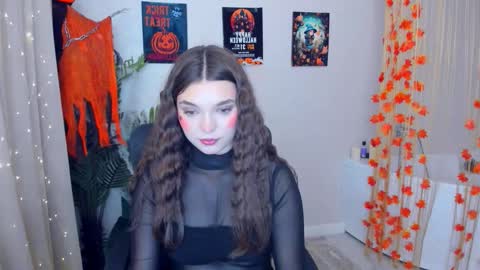 Hannah online show from October 13, 11:35 am