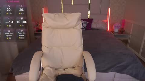 DivineJasss online show from March 10, 8:56 pm