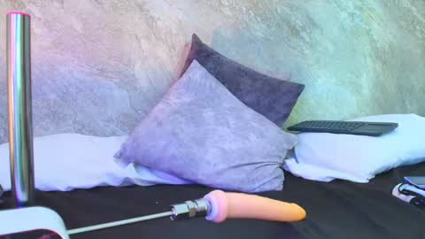 Snapshot of dixie_grey1 chatting on October 14, 4:31 pm Sofia online show from October 14, 4:31 pm