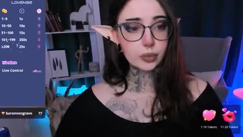 Snapshot of dixipixi_ chatting on September 25, 5:50 am dixipixi_ online show from September 25, 5:50 am