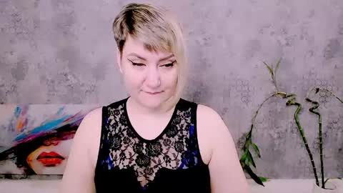 djullia online show from April 19, 5:07 am