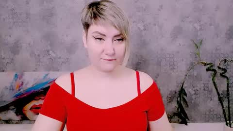 djullia online show from February 1, 6:12 am