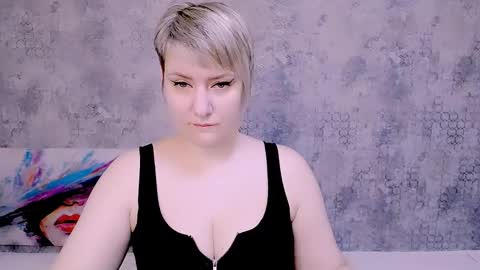 Snapshot of djullia chatting on February 2, 6:04 am djullia online show from February 2, 6:04 am