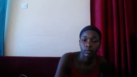 Snapshot of doll4daddy chatting on October 10, 11:48 am Lina online show from October 10, 11:48 am