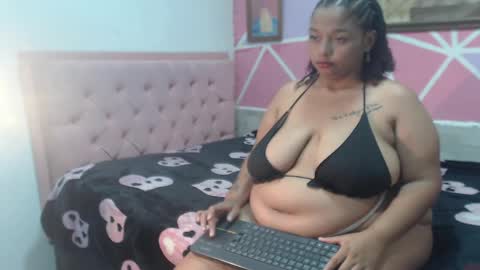 doll rihana online show from June 4, 2:17 am