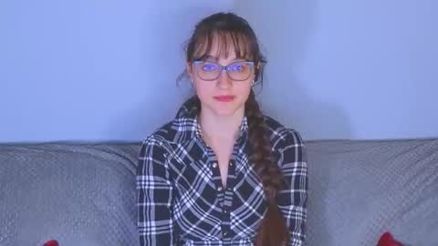 Tessa online show from June 1, 3:03 pm