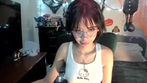 mina online show from October 21, 3:32 am