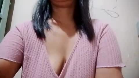dolly926661 online show from July 22, 9:05 pm