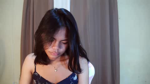 dolly_angel2 online show from December 26, 9:15 pm