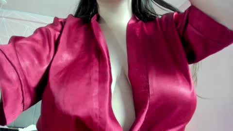 Call me Zoe  online show from January 13, 7:43 am