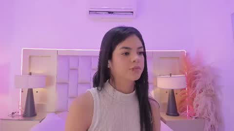 Juliana online show from July 17, 7:17 pm