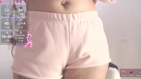 Snapshot of dollysweet666 chatting on October 3, 11:48 am dollysweet666 online show from October 3, 11:48 am