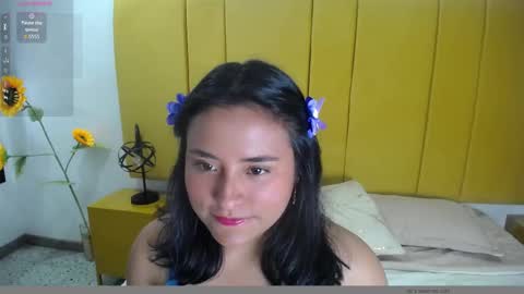 Snapshot of dollywood_ chatting on September 17, 8:18 pm DollyWood online show from September 17, 8:18 pm