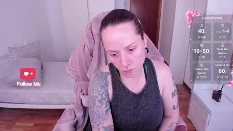 I WILL BE BACK ON WEDNESDAY DECEMBER 4 0100AM COLOMBIA TIME    online show from October 17, 12:08 pm