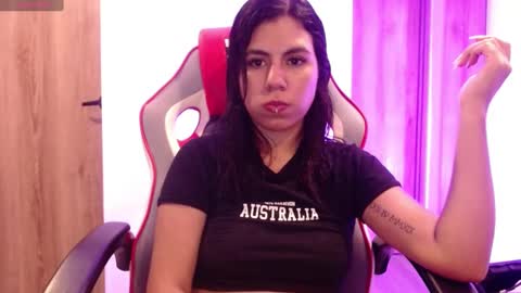 Snapshot of domina_lia chatting on March 4, 2:27 am Domina Lia online show from March 4, 2:27 am