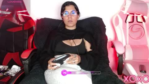 Snapshot of domina_lia chatting on February 17, 1:47 am Domina Lia online show from February 17, 1:47 am