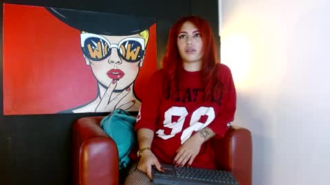   online show from March 30, 11:54 am