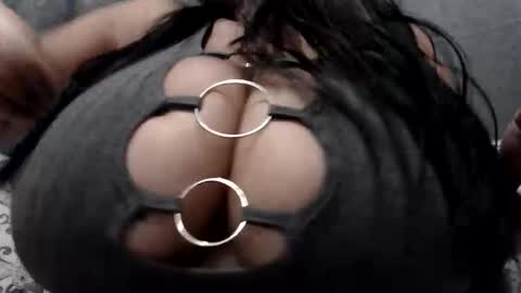 MizzIssy online show from November 26, 4:24 am