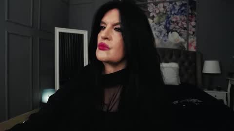 Snapshot of dommelisa chatting on October 8, 4:33 pm Dom Melisa online show from October 8, 4:33 pm