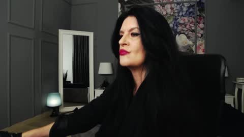 Snapshot of dommelisa chatting on January 9, 8:55 pm Dom Melisa online show from January 9, 8:55 pm