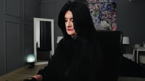 Snapshot of dommelisa chatting on February 15, 11:05 pm Dom Melisa online show from February 15, 11:05 pm