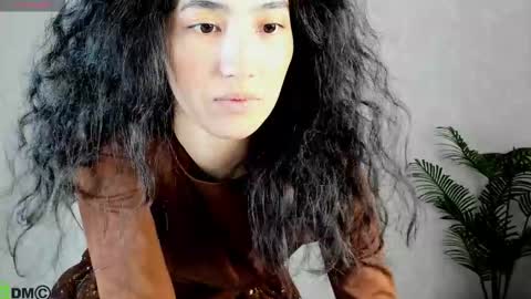 Aura online show from November 19, 3:28 am