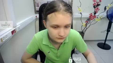 Sia online show from July 21, 10:49 am