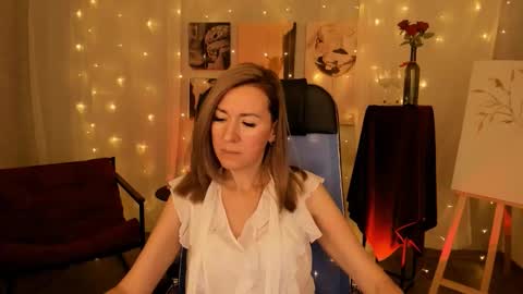 Donna online show from December 17, 4:11 pm