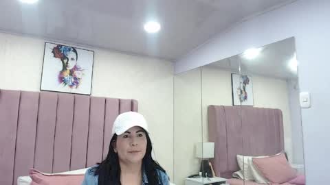 Anny online show from April 11, 12:31 pm