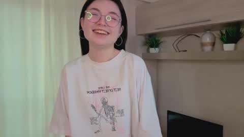 Maria online show from November 16, 6:04 am