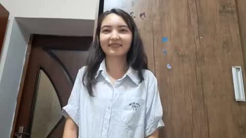 Leyla online show from July 31, 11:33 am