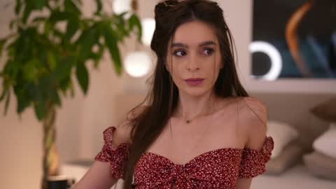    .         . online show from November 7, 7:47 am