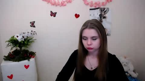 Mari online show from April 20, 9:01 am