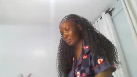 dreamydollxo485 online show from July 26, 8:38 pm